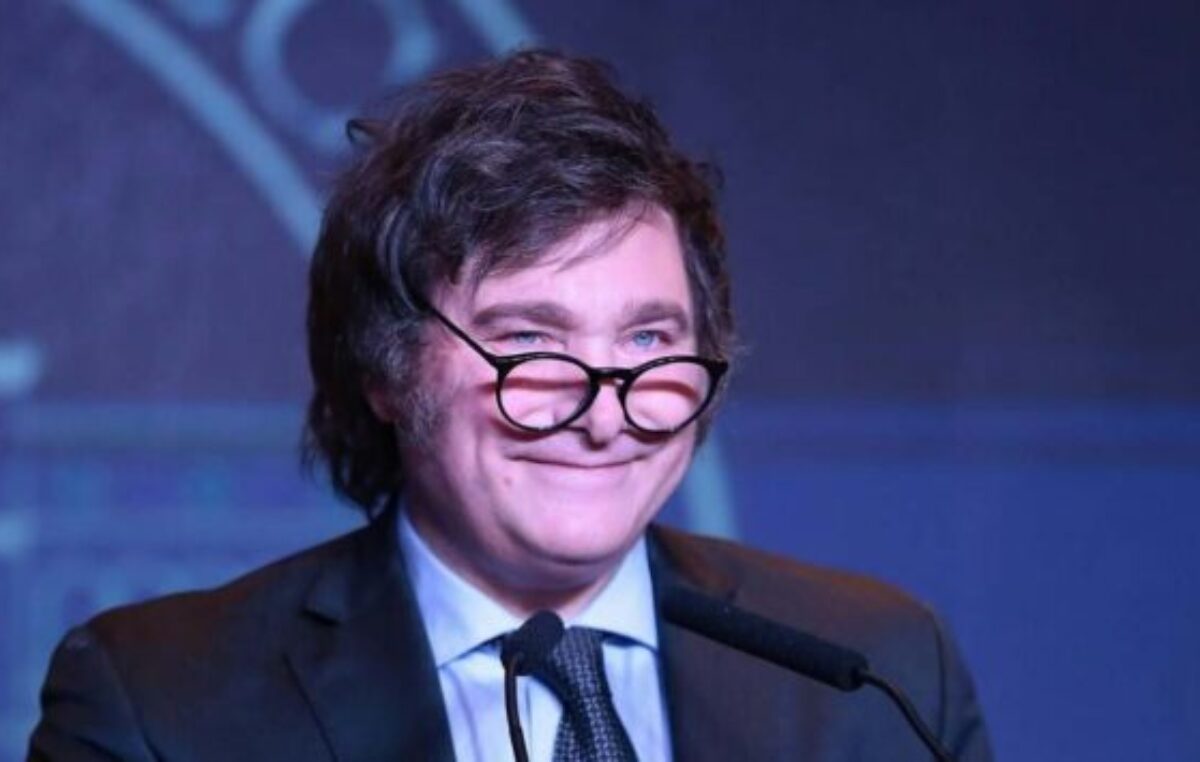 Milei va por el déficit cero a toda costa