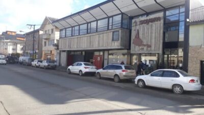 Bariloche: Trabajadores municipales del SOYEM reclaman bono, reapertura paritaria y evalúan acciones judiciales