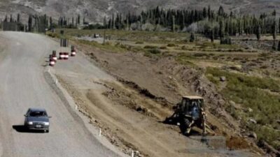 Buscan que cada pueblo de Neuquén tenga un acceso de asfalto: las cuatro rutas en la lista para 2026