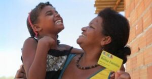 Lula: reducción de la pobreza está ligada a menor inflación y mayores salarios.