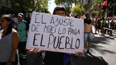 Milei y un gobierno con sello propio: despidos, cierres de empresas y aumento de tarifas