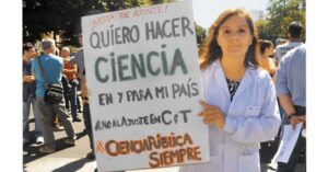 Golpe a la ciencia: dieron de baja los principales fondos para investigación
