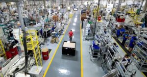 El sector industrial del país termina el 2025 en crisis: en el último trimestre cerraron 21 grandes empresas que afectaron a más de 4 mil trabajadores