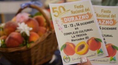 Mercedes celebra la 50° Fiesta Nacional del Durazno