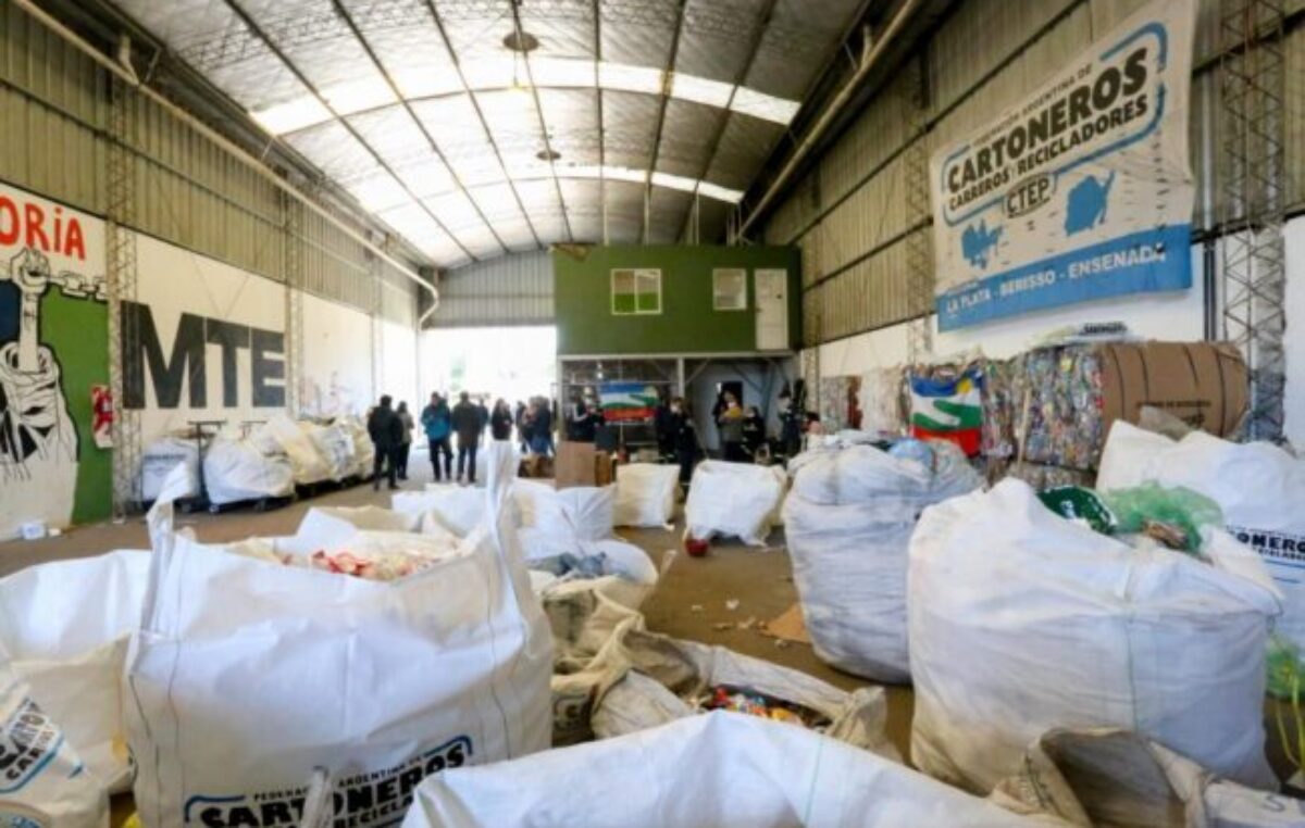 Buenos Aires: Recicladores avanzan con una planta de basura 100% reciclable y piden apoyo de los municipios