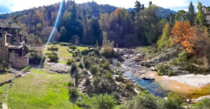 El pueblo cordobés con encanto alpino que te enamorará este verano