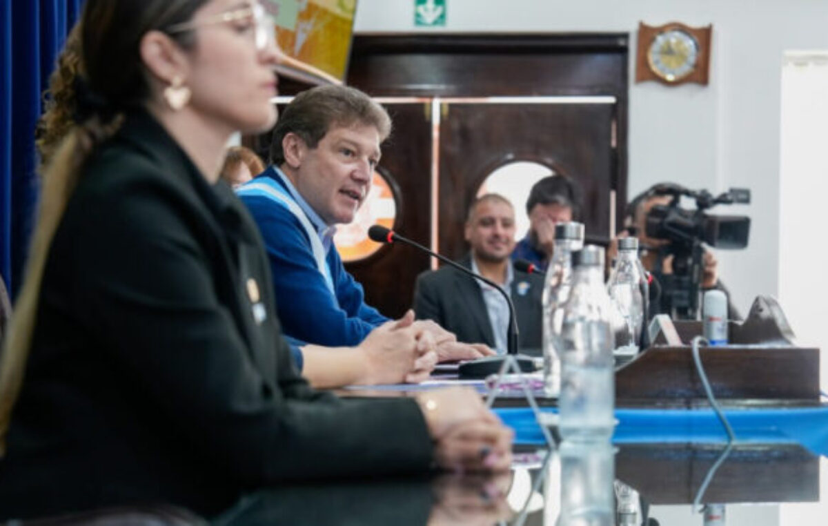 Puerto de Ushuaia: «Es una grotesca intervención federal, es ilegal y es ilegítima»