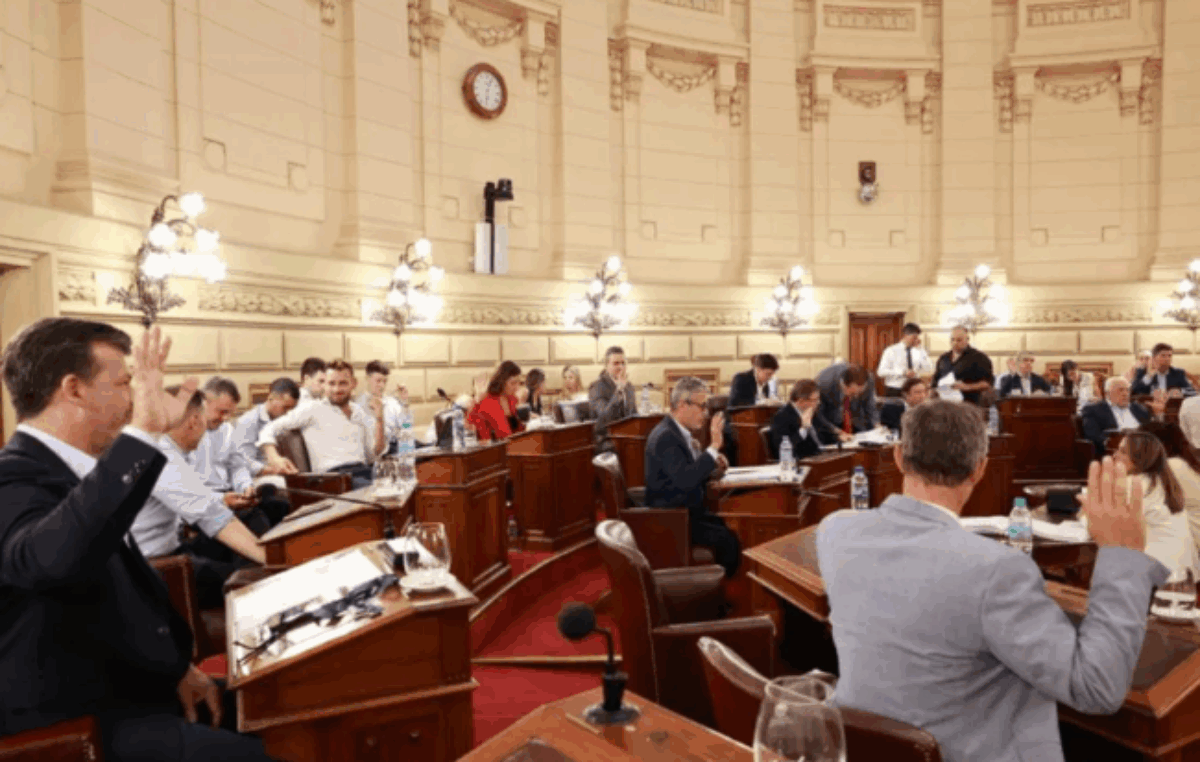 El Senado santafesino dio media sanción a la nueva Ley Orgánica de Municipios y el proyecto pasó a Diputados