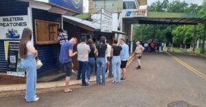 Éxodo de trabajadores: Se quintuplicó la cantidad de argentinos que realizan un trámite para trabajar en Brasil