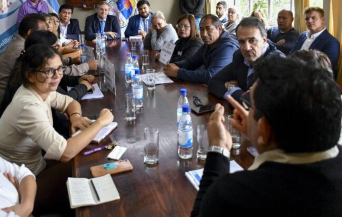 Ediles jujeños escucharon inquietudes de representantes del SEOM