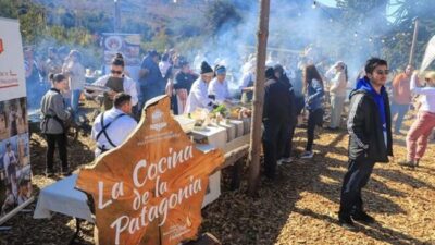 Villa Pehuenia Moquehue celebrará las 20 ediciones de la Fiesta Nacional del Chef Patagónico