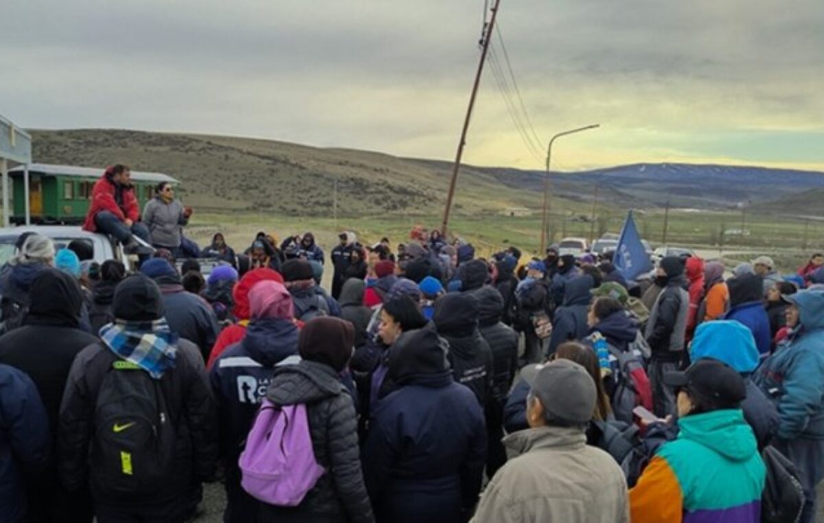 «No vivimos, sobrevivimos»: paro por tiempo indeterminado de trabajadores municipales en Río Turbio