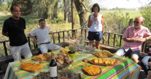 El pueblito bonaerense de 10 mil habitantes en el que podés recorrer la ruta del queso