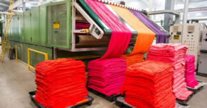 Menos tela para cortar: la industria textil hacia el abismo sin freno