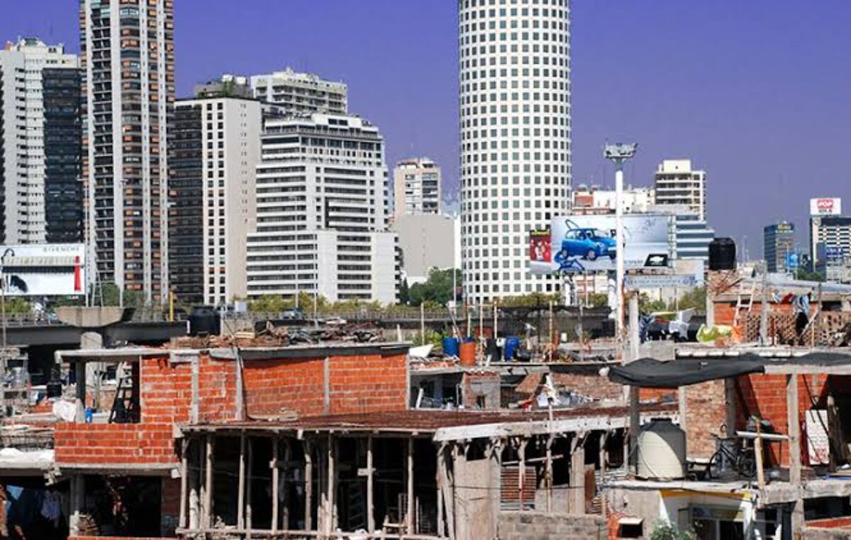 Crisis en Argentina: “No solo la riqueza está mal distribuida, sino el futuro también”