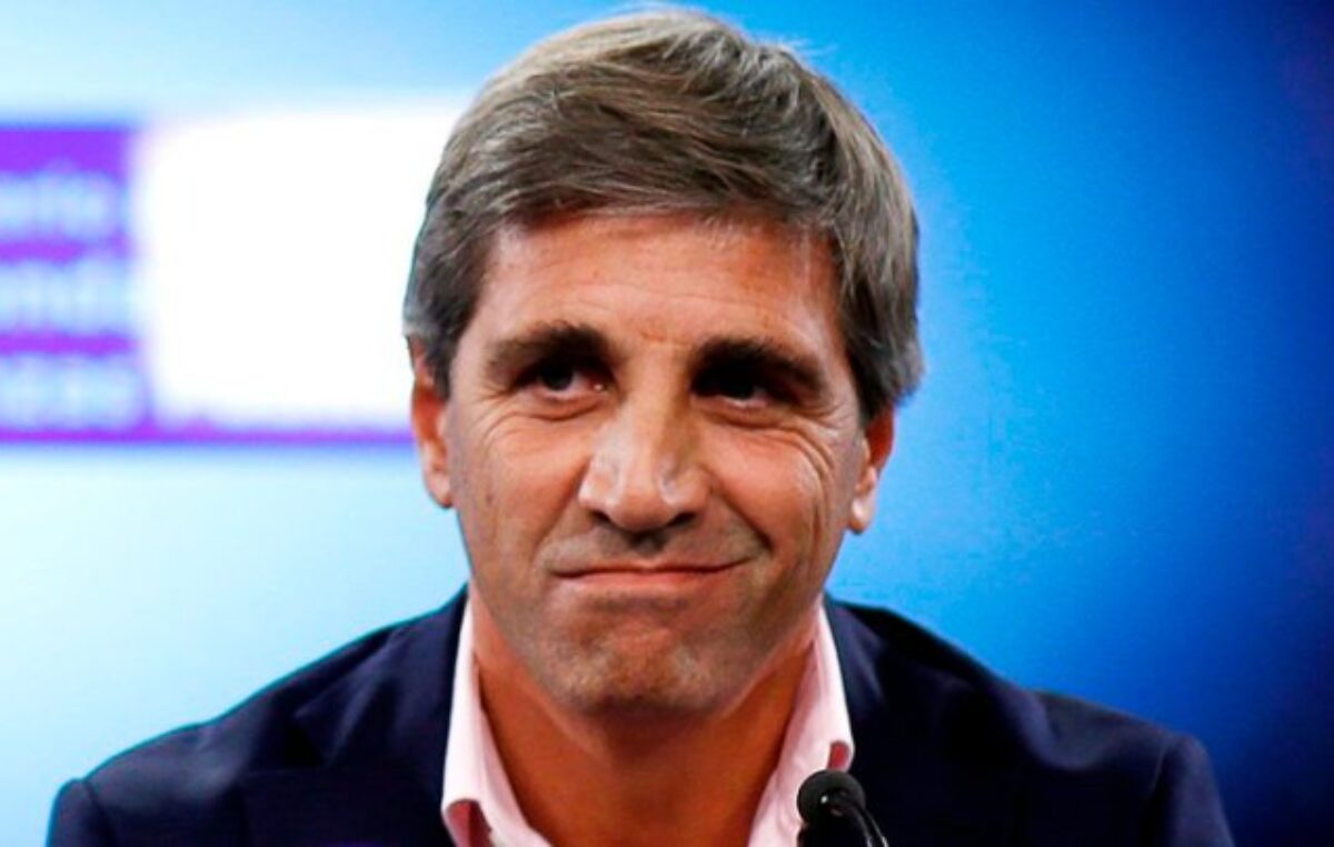Caputo les pidió a los jubilados que valoren «el nivel de ingresos que tienen»