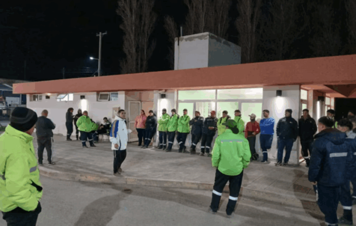 Cipolletti: Asambleas del gremio SITRAMUCI en la comuna por reivindicaciones de los trabajadores municipales