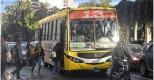 Colectivos en Santa Fe: las empresas piden una tarifa plena de $2.650 para cubrir los costos del sistema y esperan una definición del municipio
